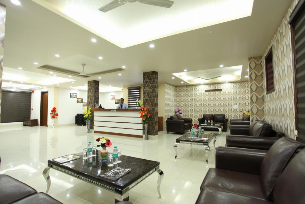 Hotel HC Grand near Indraprastha Apollo Hospital Main image