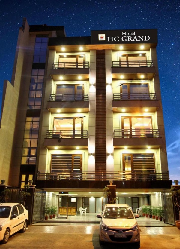 Hotel HC Grand near Indraprastha Apollo Hospital image 11